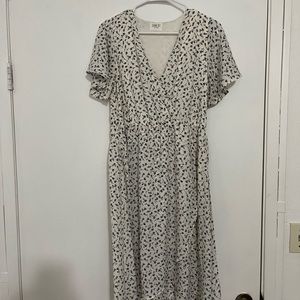 Sienna Sky midi floral dress